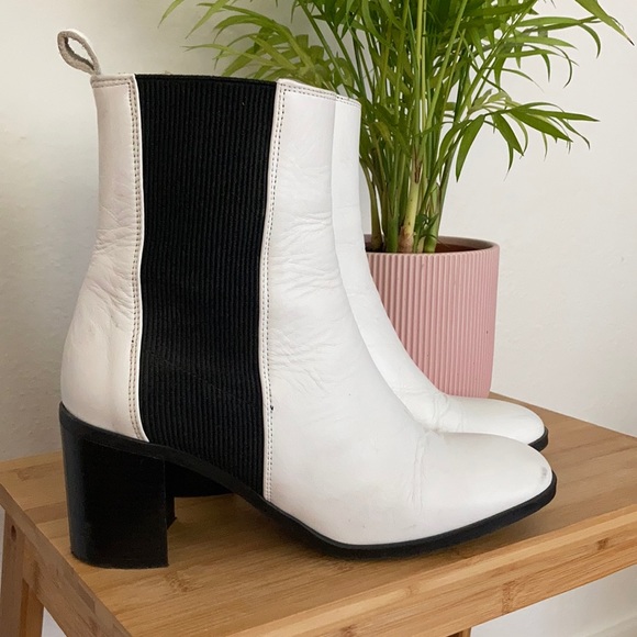 ZARA black and white leather ankle boots - Picture 2 of 4